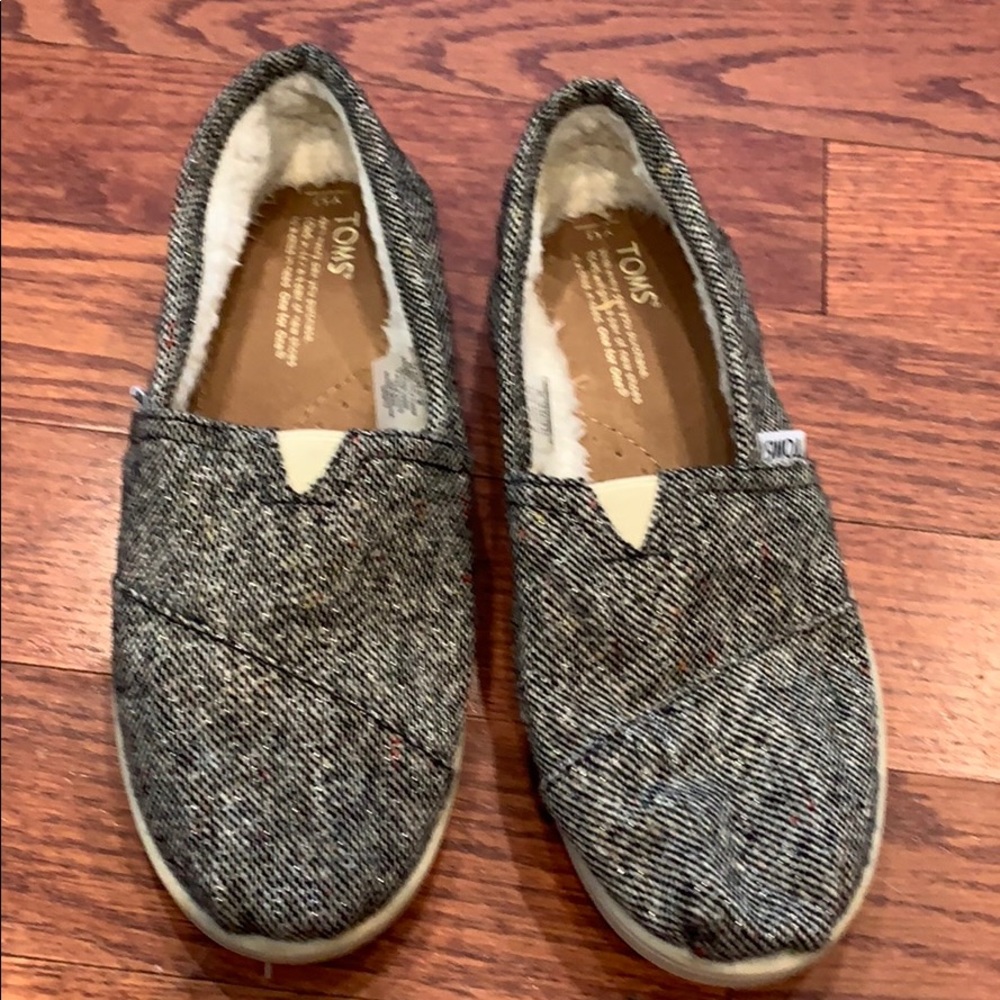 Toms